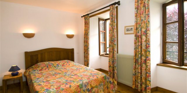 GRAND GITE SAINT-BAUZILE