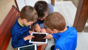 1572523657_JEUX-WIFI-CAMPING-WEB